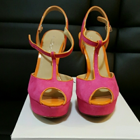 ALDO sandals - Picture 3 of 3